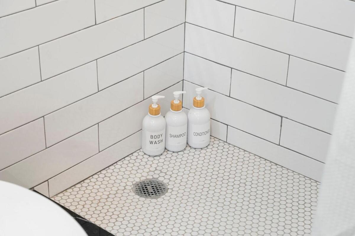 2 Bed & 3 Bath Chicago Condo Εξωτερικό φωτογραφία