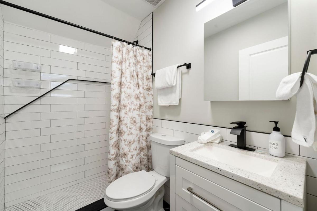 2 Bed & 3 Bath Chicago Condo Εξωτερικό φωτογραφία