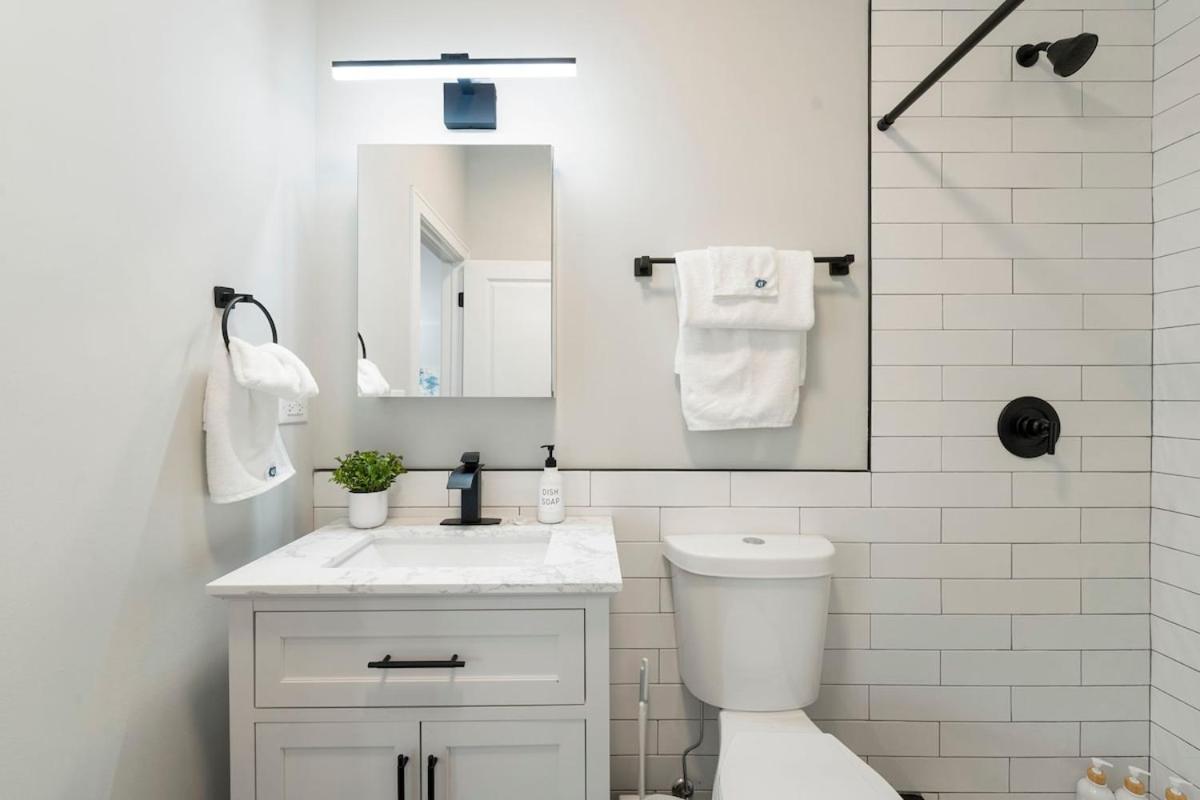 2 Bed & 3 Bath Chicago Condo Εξωτερικό φωτογραφία
